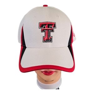 Texas Tech University Men’s M Fitted 39Thirty White Mesh Hat New Era Red Raiders